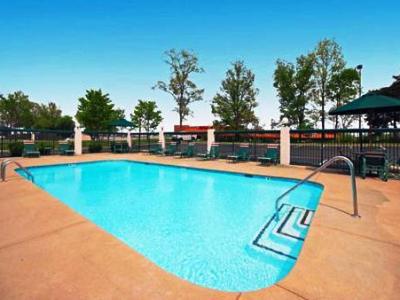 Quality Inn Tripoli Экстерьер фото